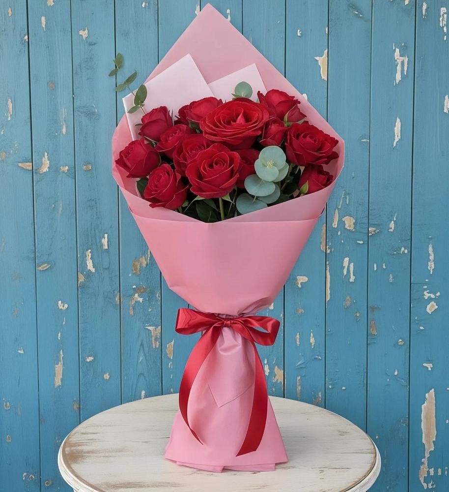 Букет цветов из: Розы в хуторе Ленина