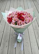 Букет цветов из:  Альстромерии в хуторе Ленина