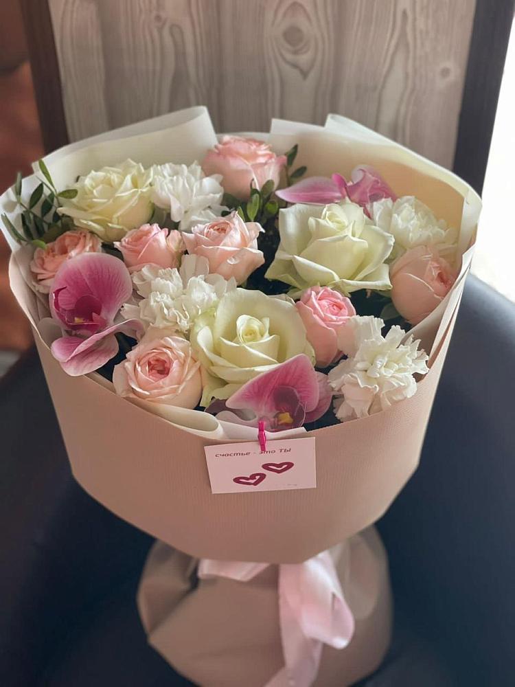 Букет цветов из: Орхидеи, Розы и Гвоздики в хуторе Ленина