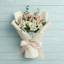 Букет цветов из:  Альстромерии в хуторе Ленина