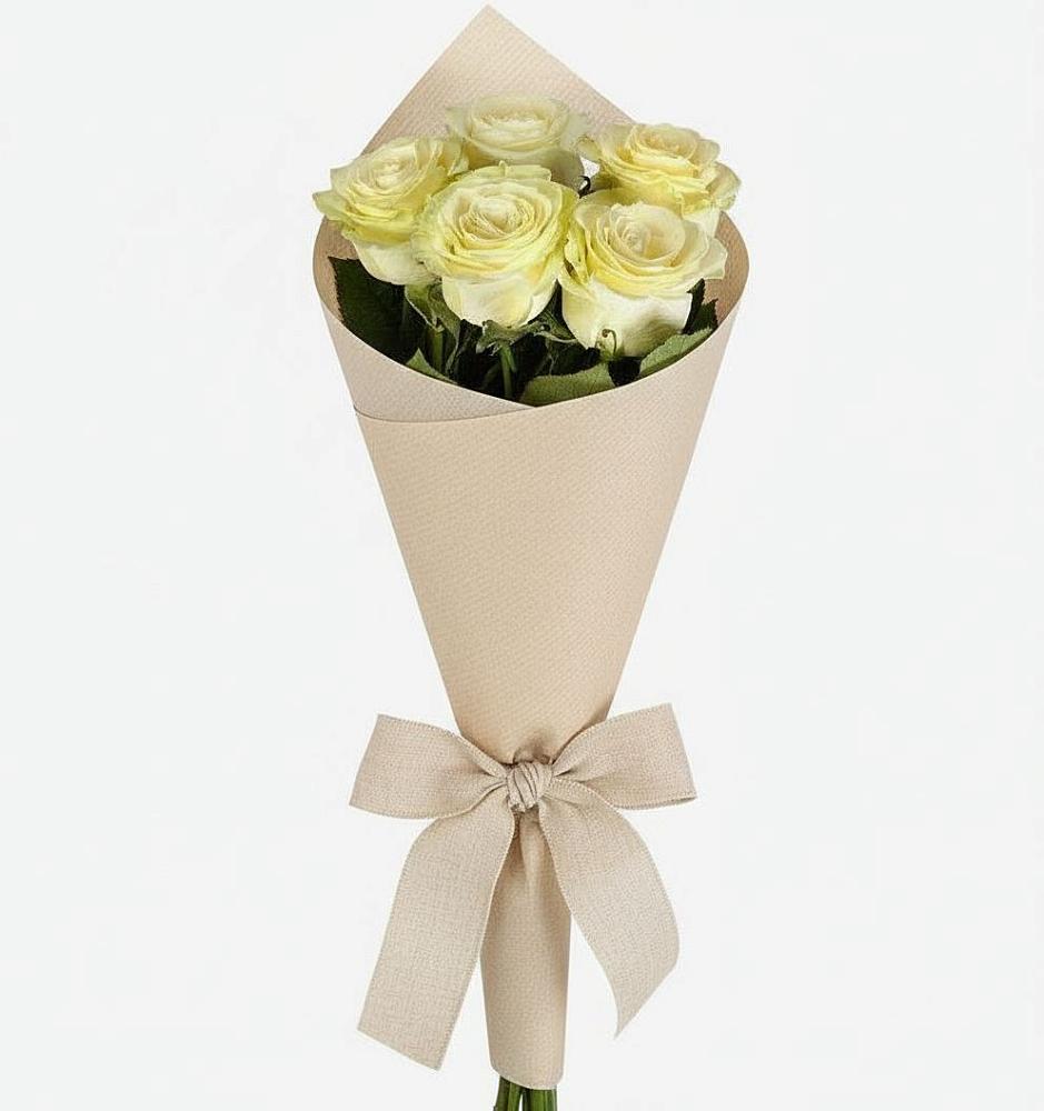 Букет цветов из: Розы в хуторе Ленина