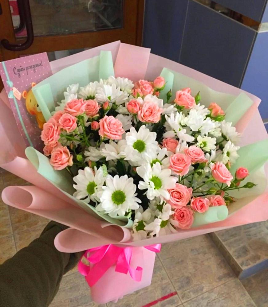 Букет цветов из: Розы и Хризантемы в хуторе Ленина