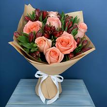 Букет цветов из:  Розы и Альстромерии #REPLACE_PRED# хуторе Ленина