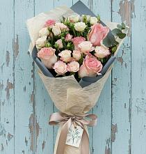 Букет цветов из:  Розы #REPLACE_PRED# хуторе Ленина